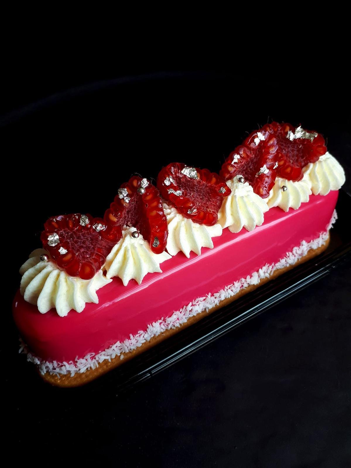 FASHION ÉCLAIR S ADRIANOU HROMADOVOU - Obrázek 2